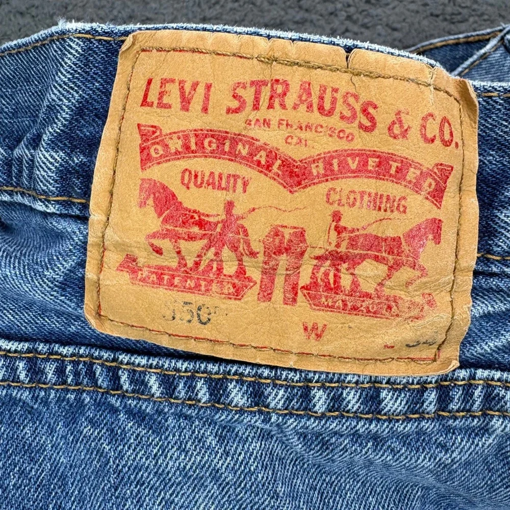 Levis 550 Relaxed Fit Tapered Leg Blue Denim‎ Jeans Mens 35x34 Medium Wash